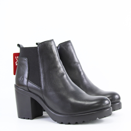 Ботильоны на массивном каблуке